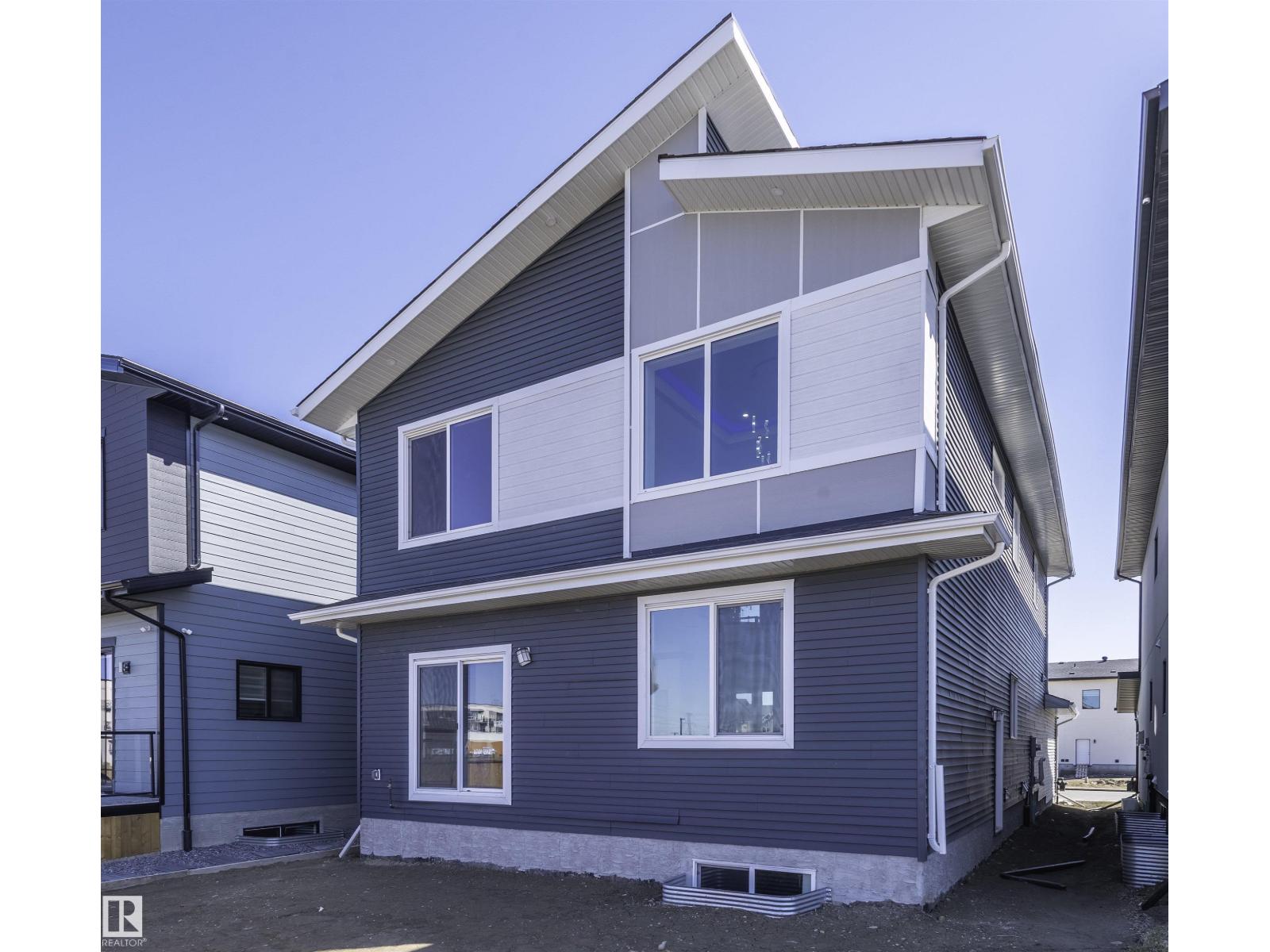 216 33 ST SW - 44