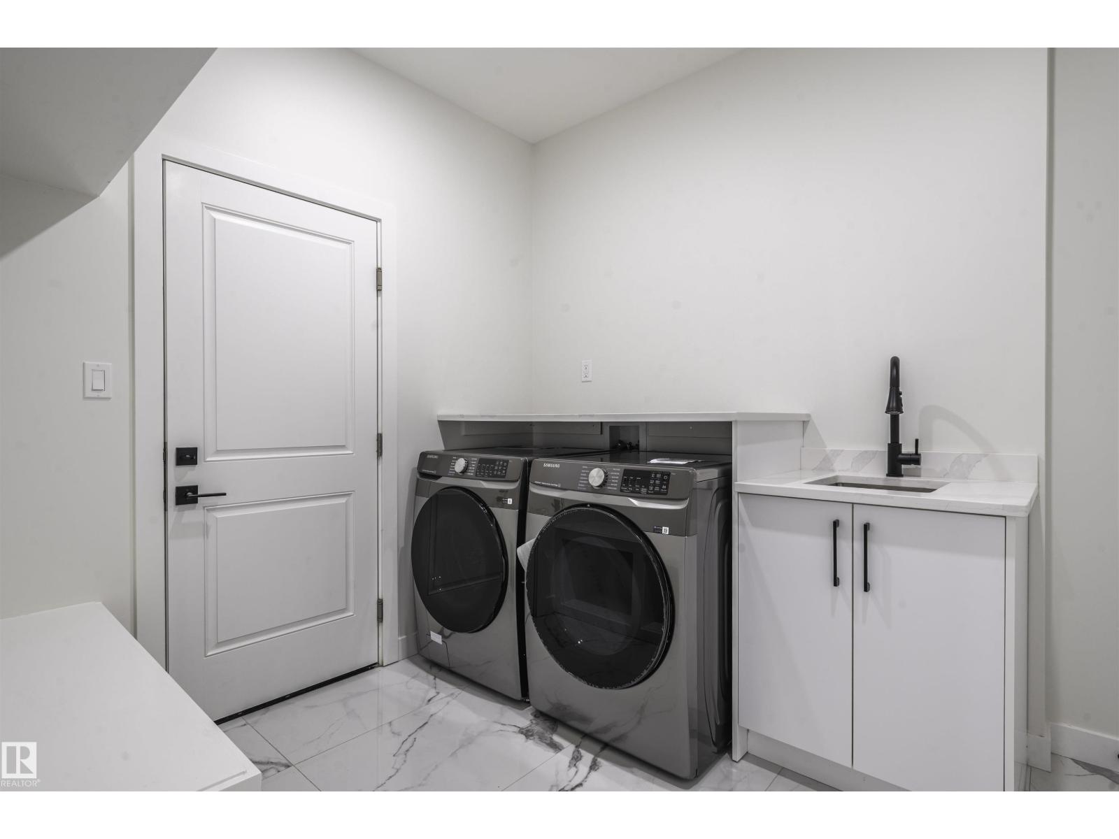 216 33 ST SW - 5