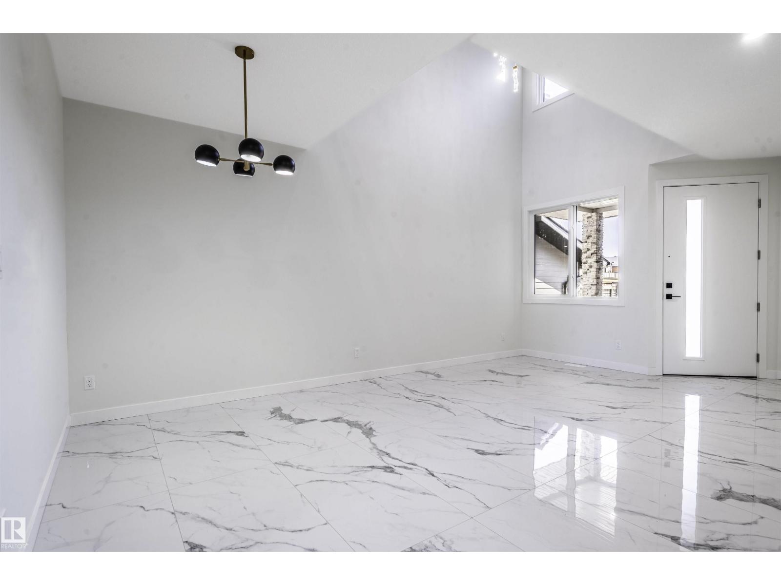 216 33 ST SW - 6