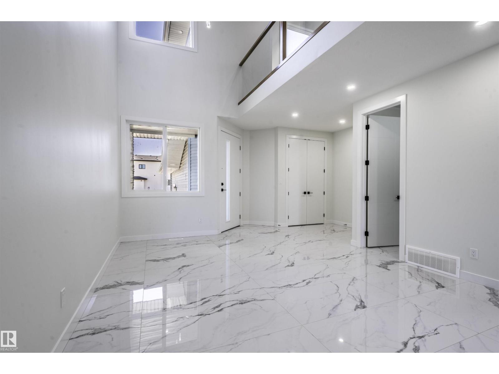 216 33 ST SW - 8