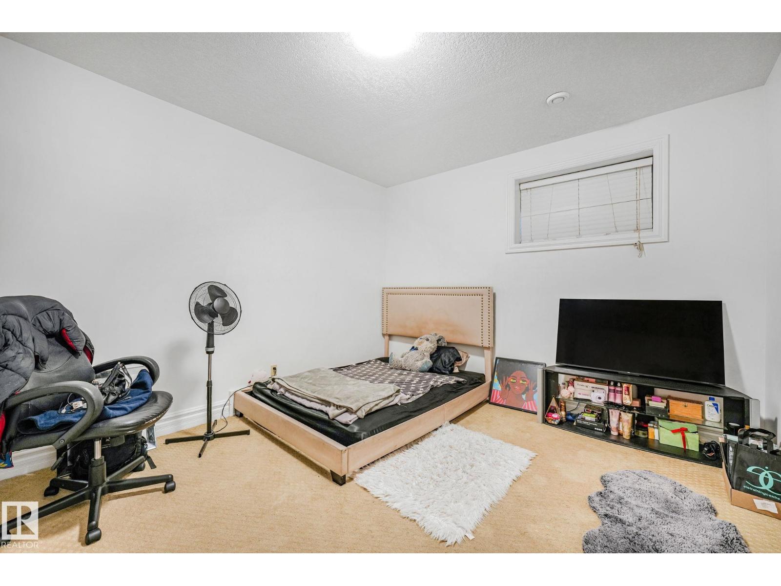 1511 68 ST SW SW - 51