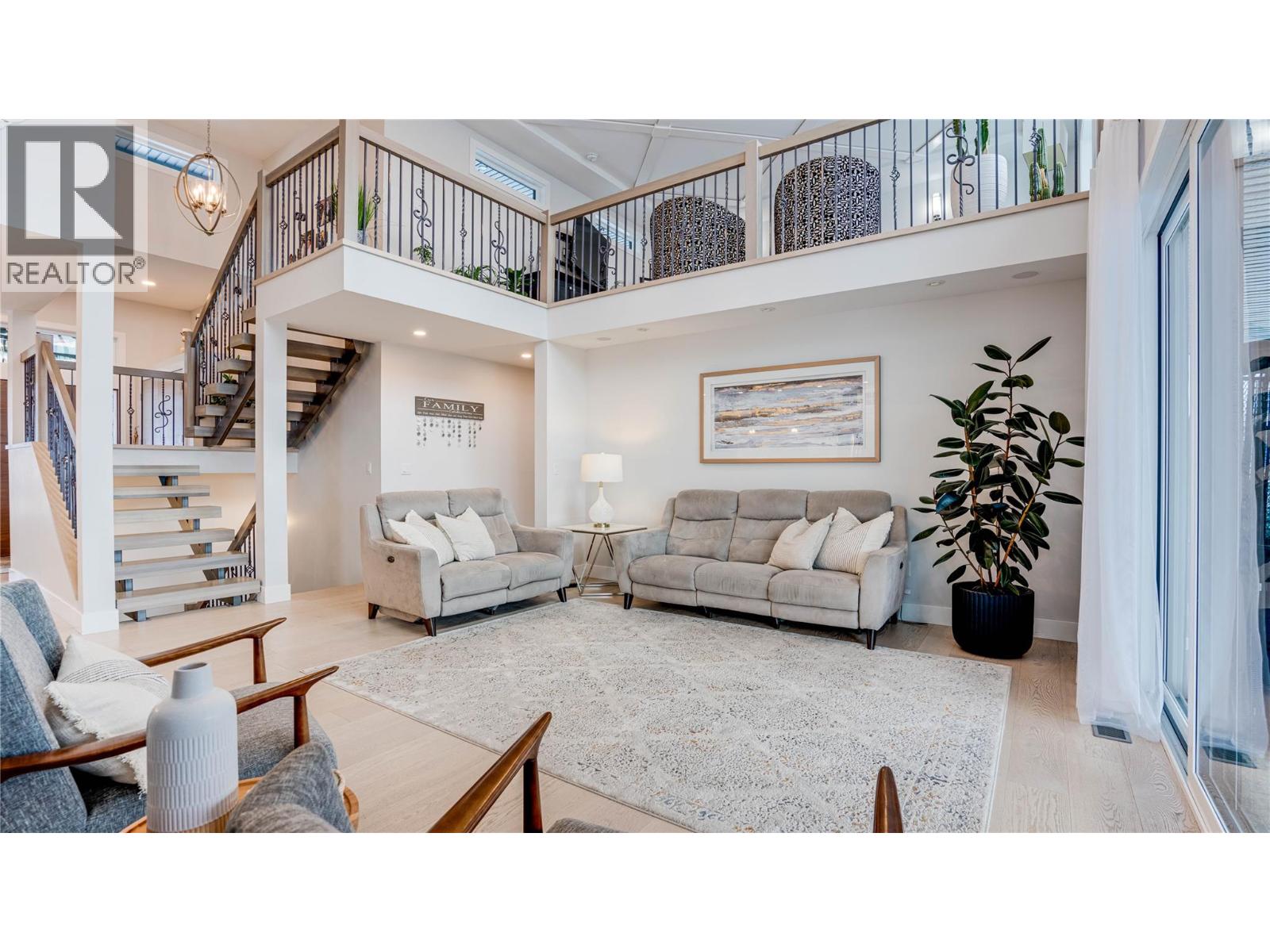 8792 Cortland Place - 34