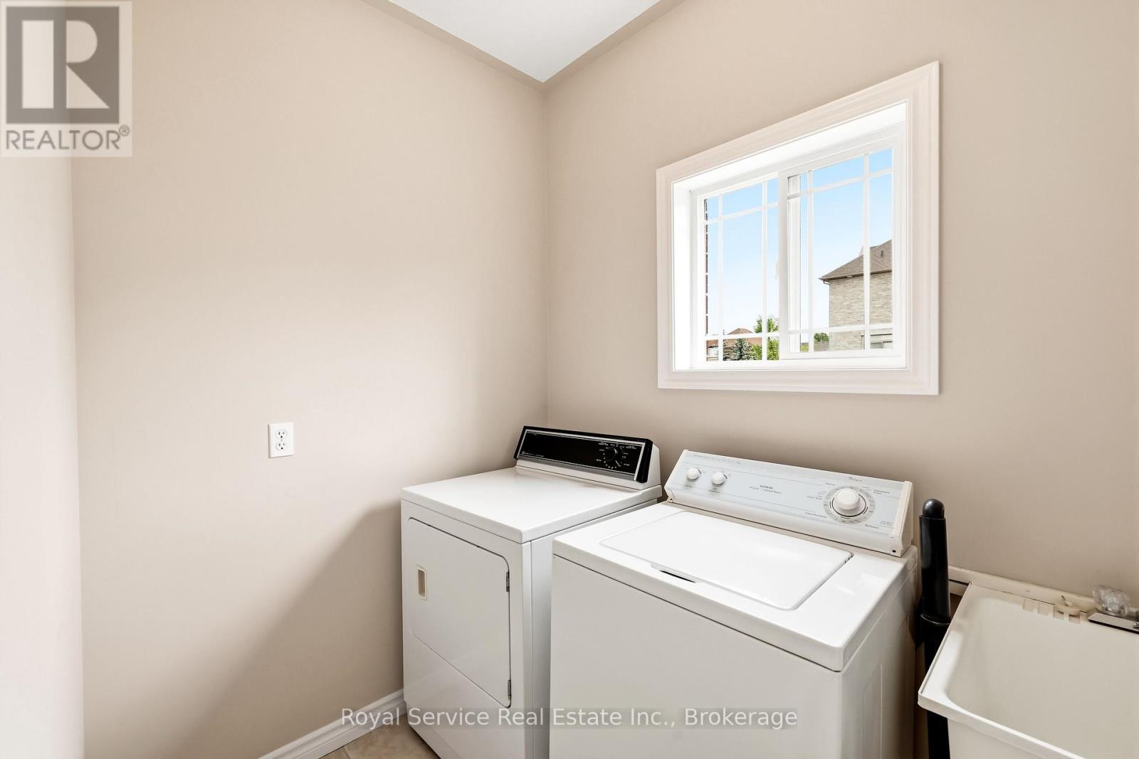 179 FENNING DRIVE - 19