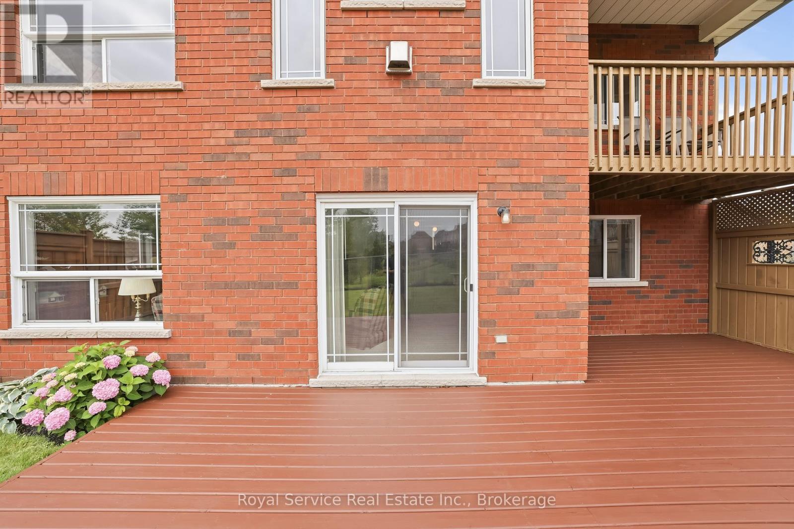 179 FENNING DRIVE - 33