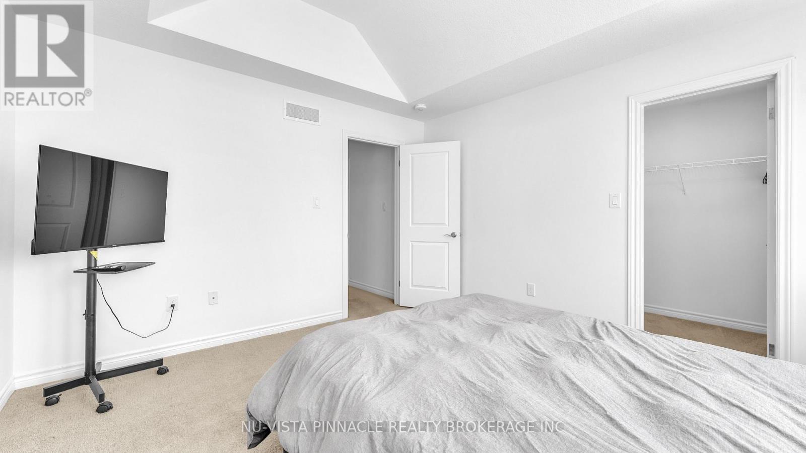 1236 EMMA CHASE - Image 22