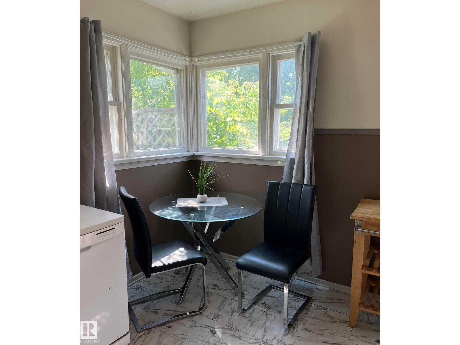 5211 49 Ave — photo 7