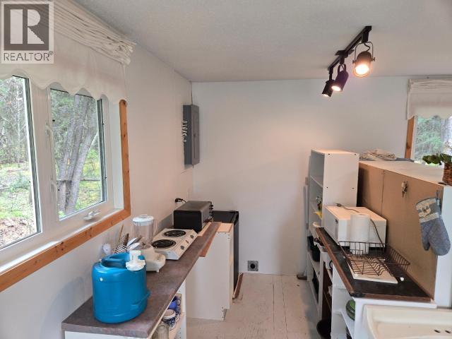 18 TAGISH ESTATES - Image 5