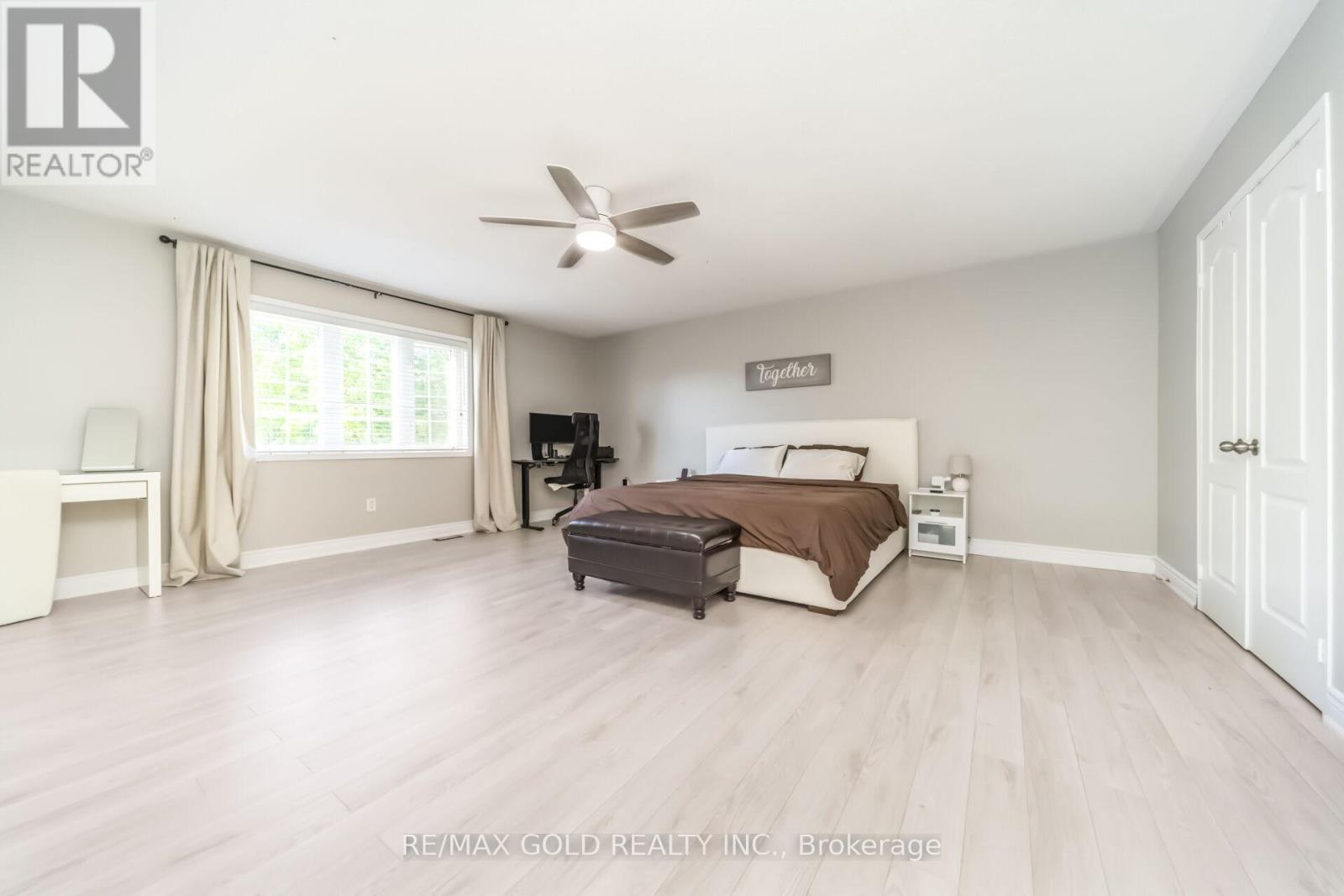 74 AVALANCHE CRESCENT - 21