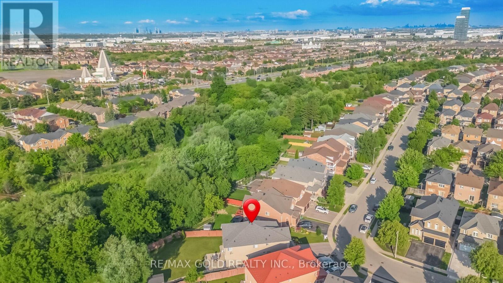 74 AVALANCHE CRESCENT - 41