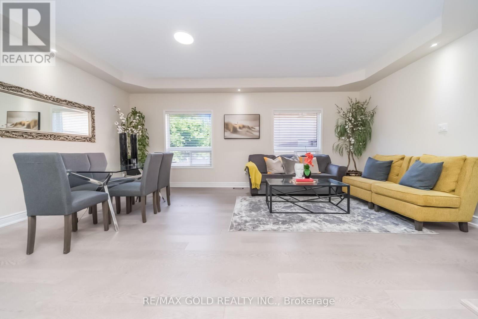 74 AVALANCHE CRESCENT - 6