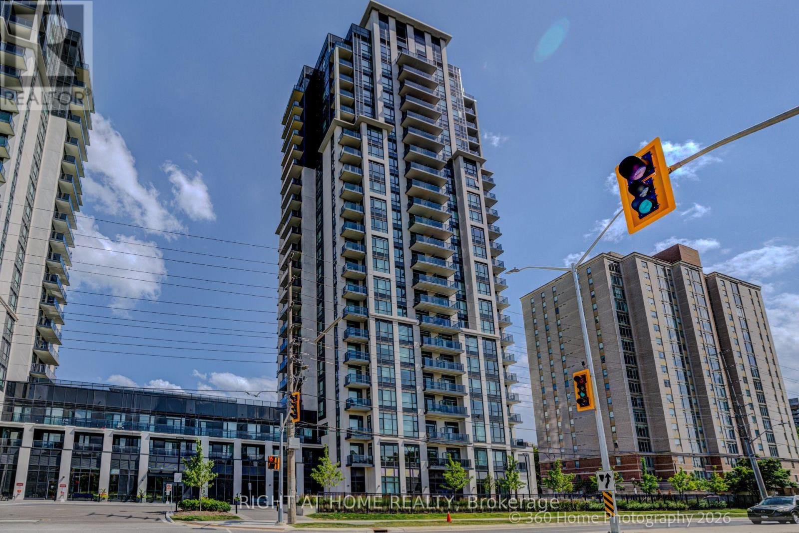 #505 202 BURNHAMTHORPE ROAD E - 3