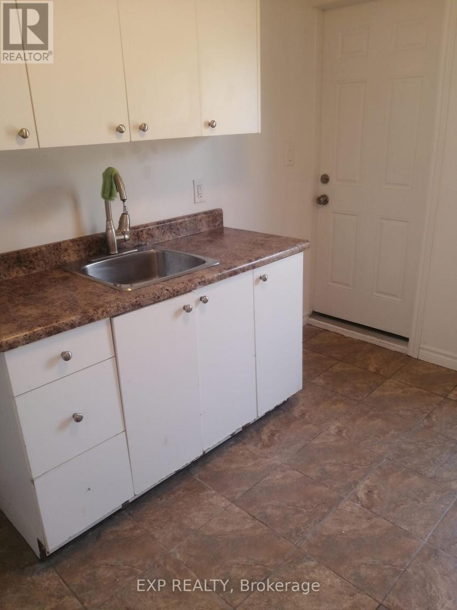 65 KINRADE AVENUE - 6