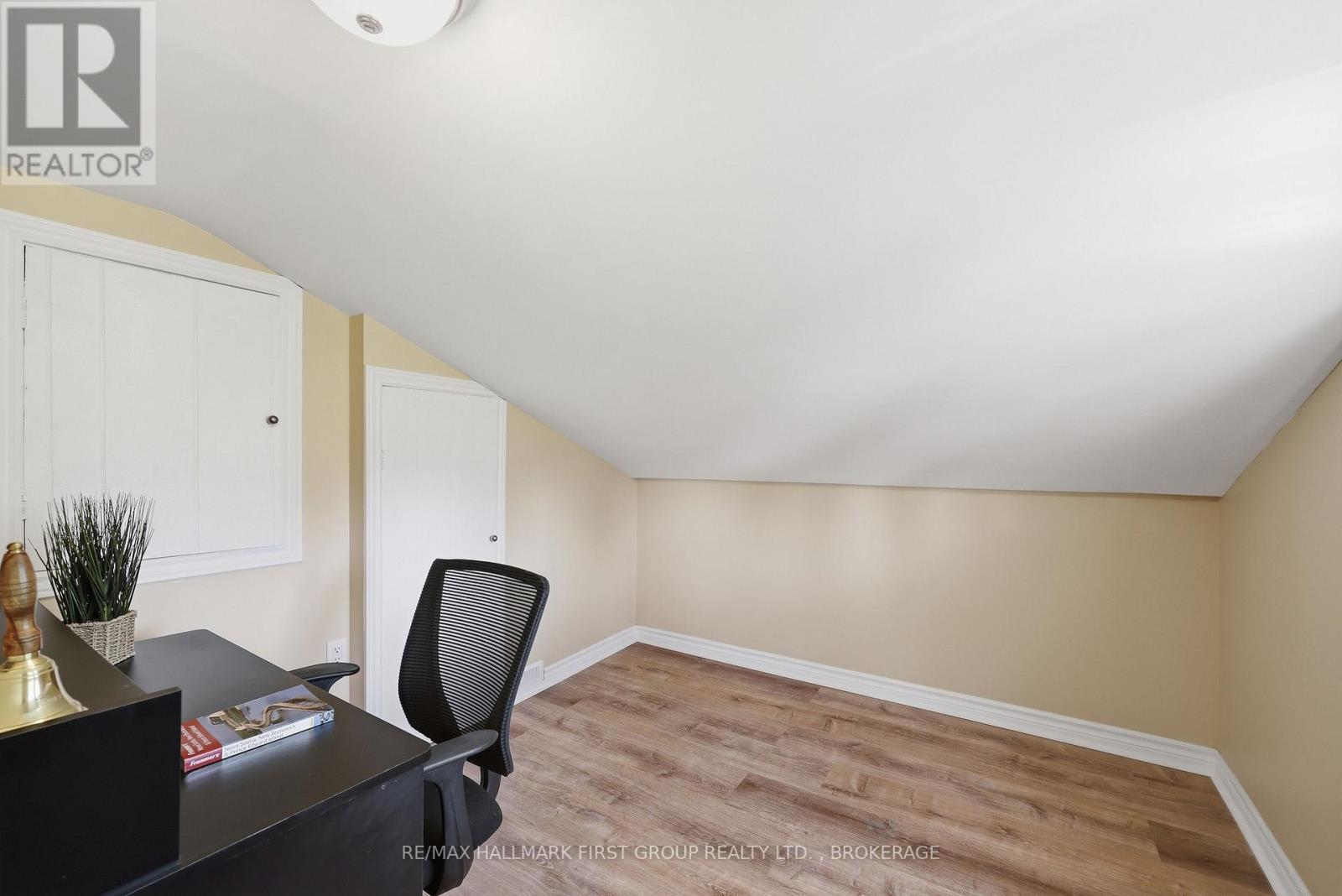 184 KIRKPATRICK STREET - 24