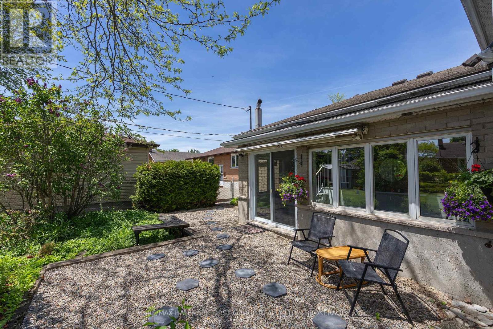 184 KIRKPATRICK STREET - 36