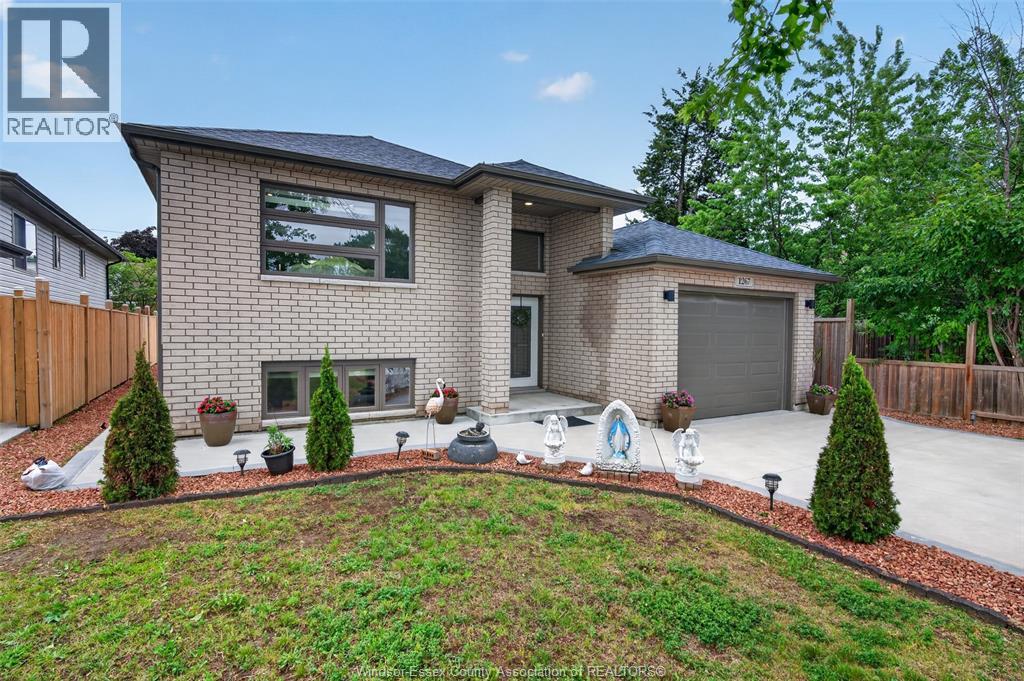 1267 EASTLAWN AVENUE - 3