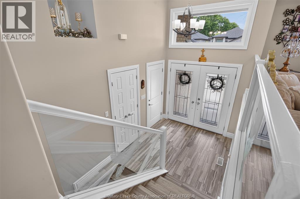 1267 EASTLAWN AVENUE - 7