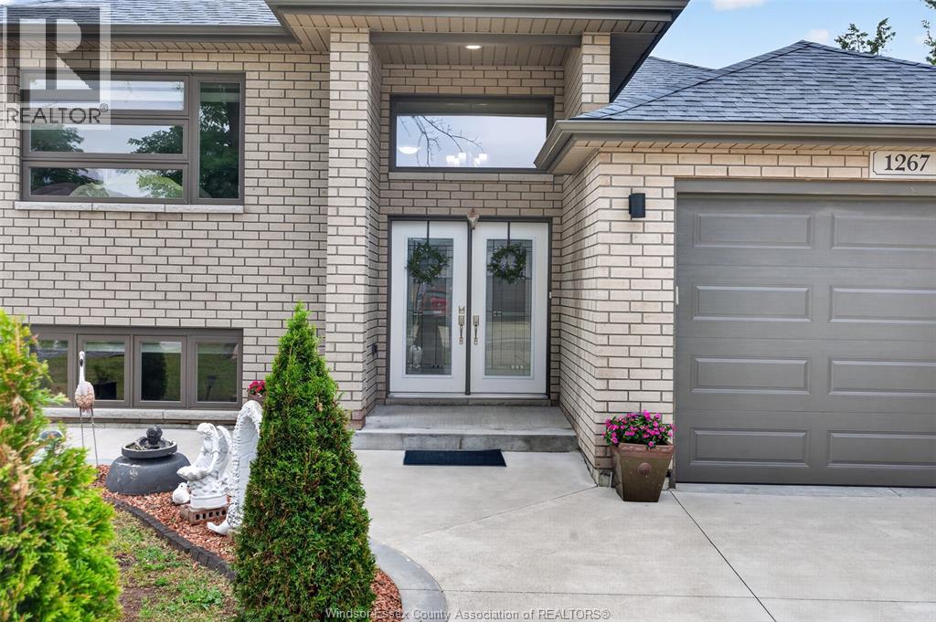 1267 EASTLAWN AVENUE - 4
