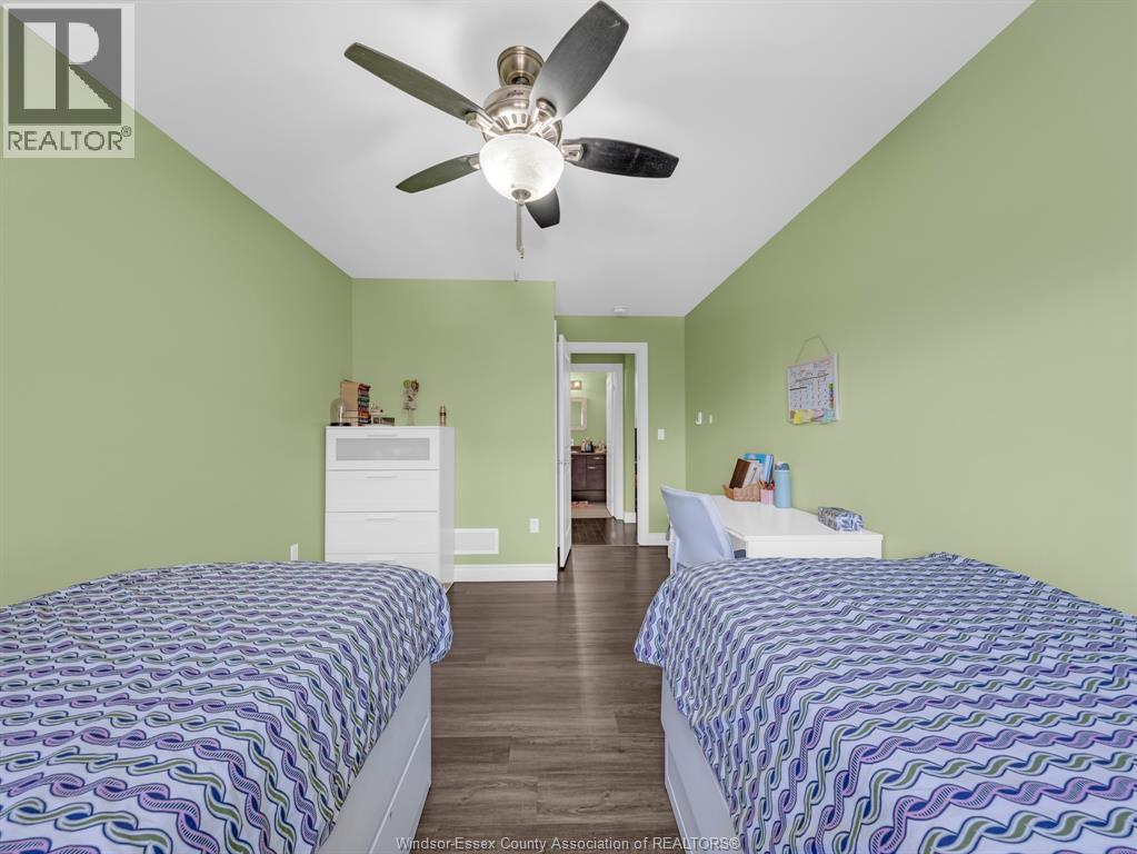 11945 MAITLAND AVENUE - 18