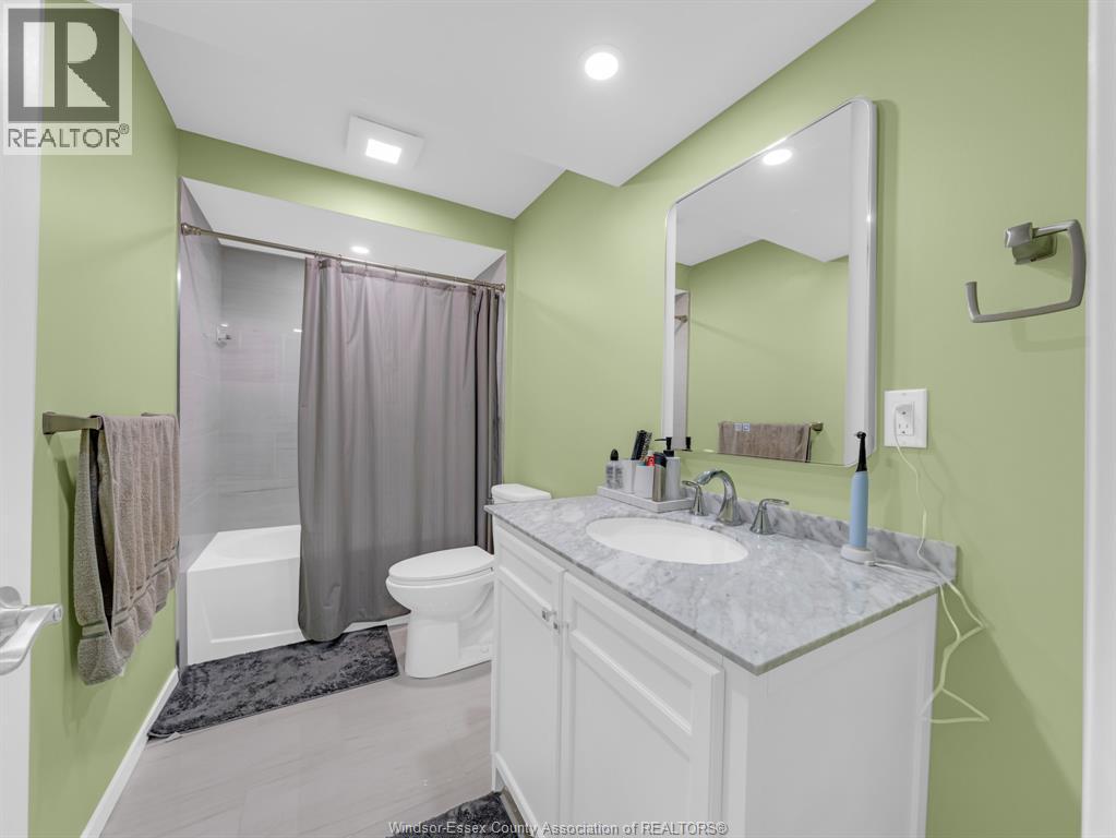 11945 MAITLAND AVENUE - 27
