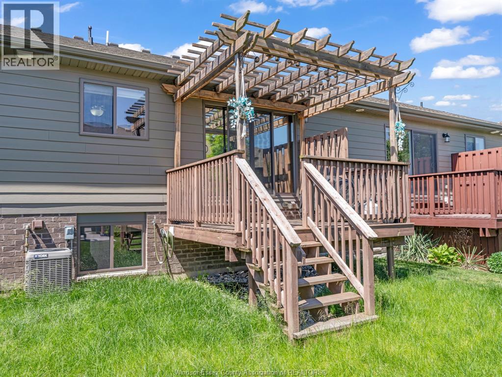 11945 MAITLAND AVENUE - 31