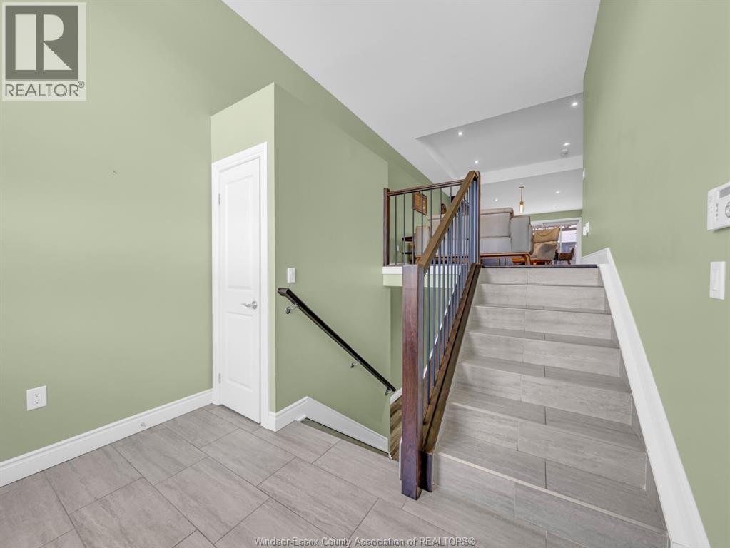 11945 MAITLAND AVENUE - 5