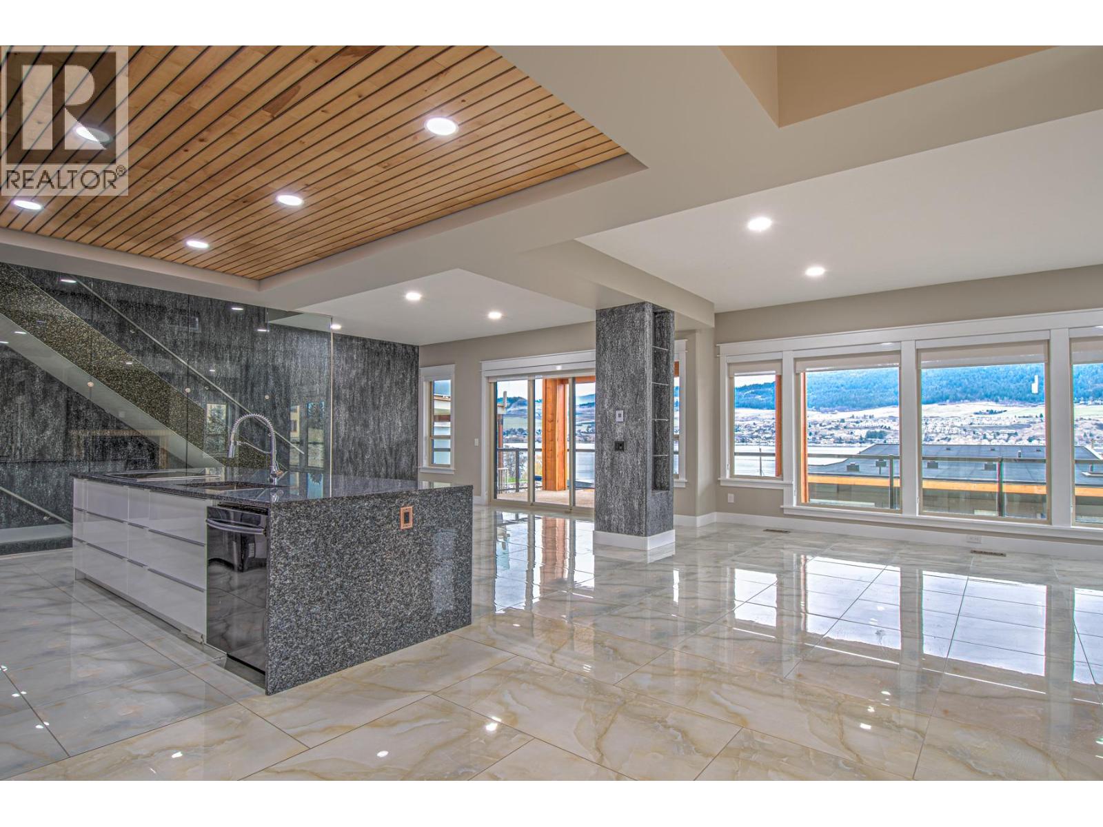 7509 Kennedy Lane - 14