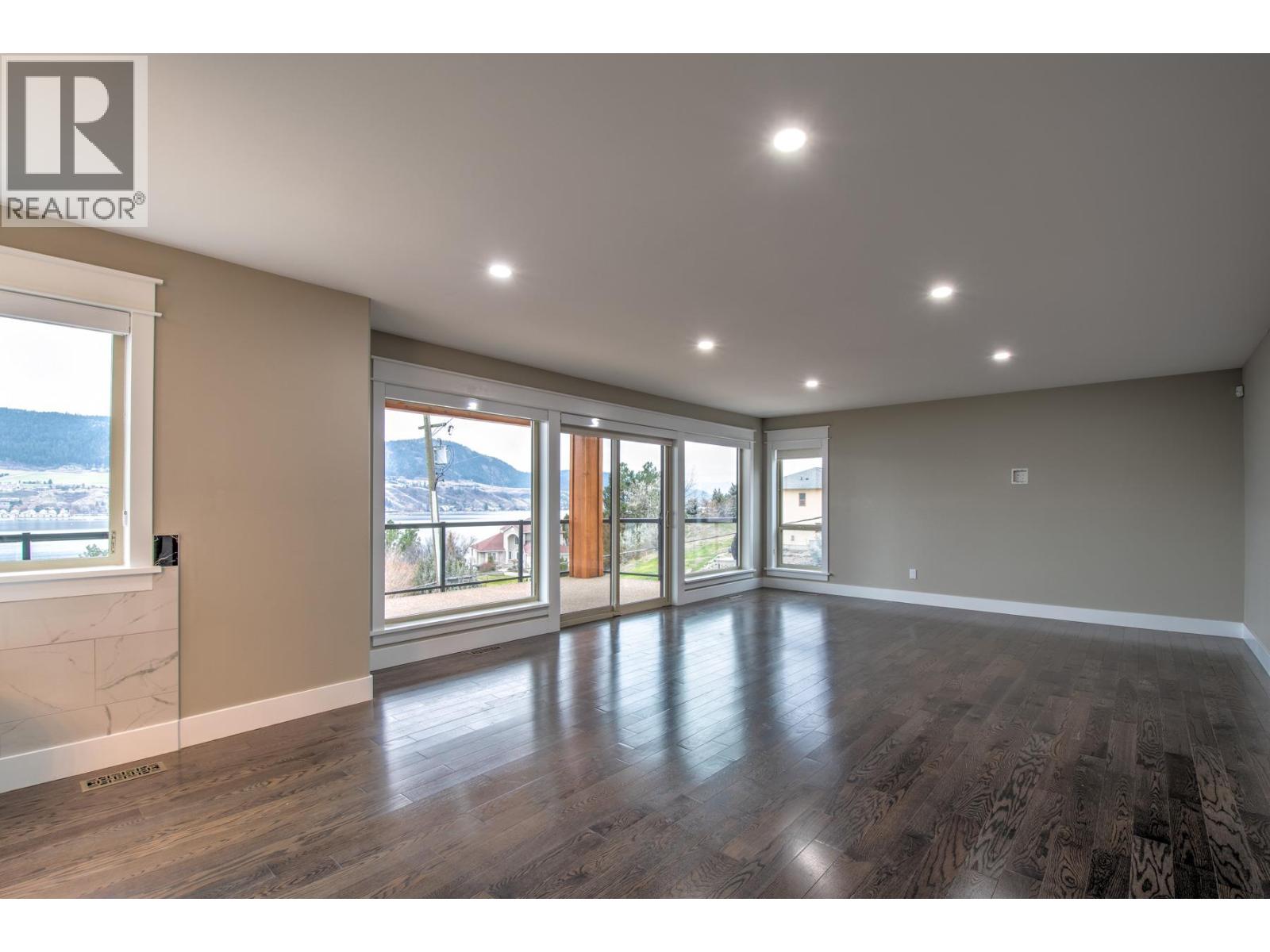 7509 Kennedy Lane - 28