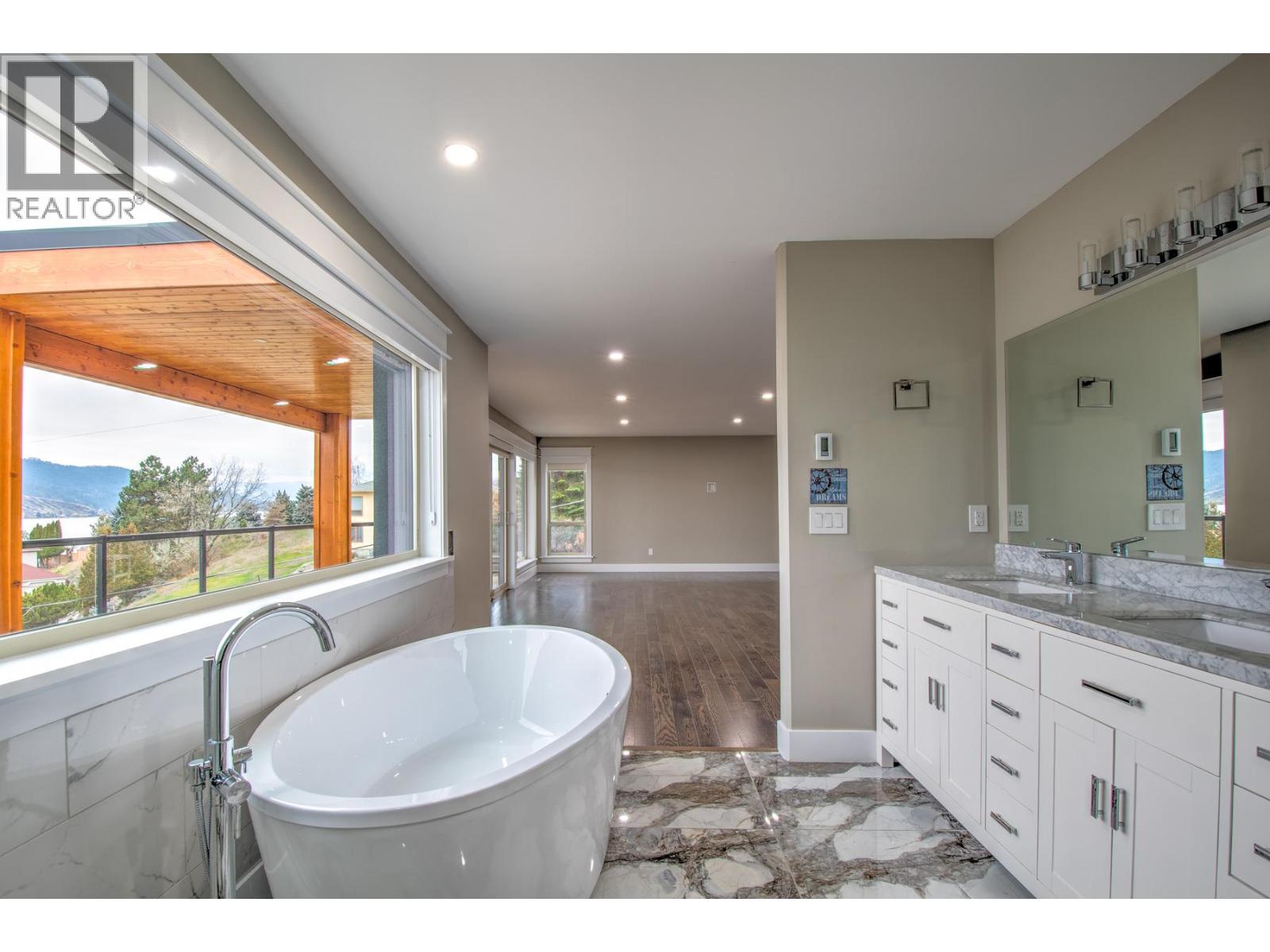 7509 Kennedy Lane - 33