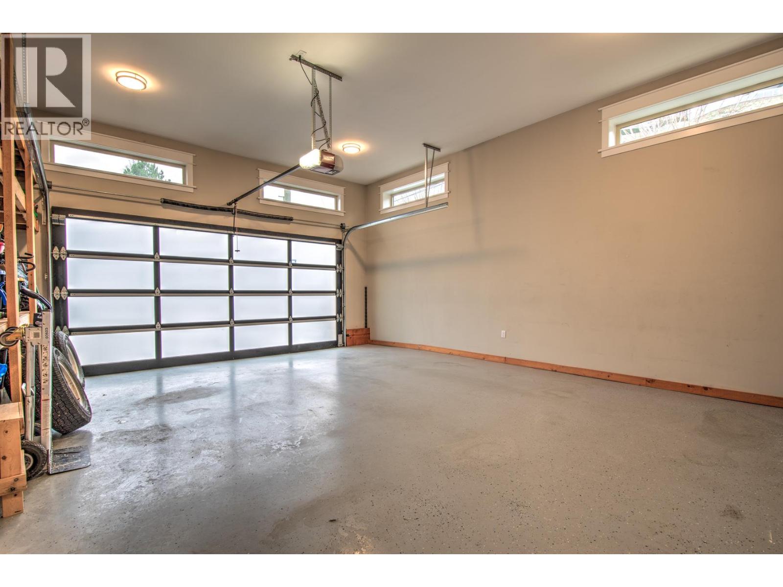 7509 Kennedy Lane - 38