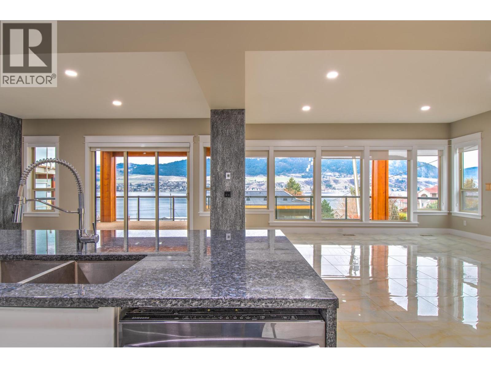 7509 Kennedy Lane - 11
