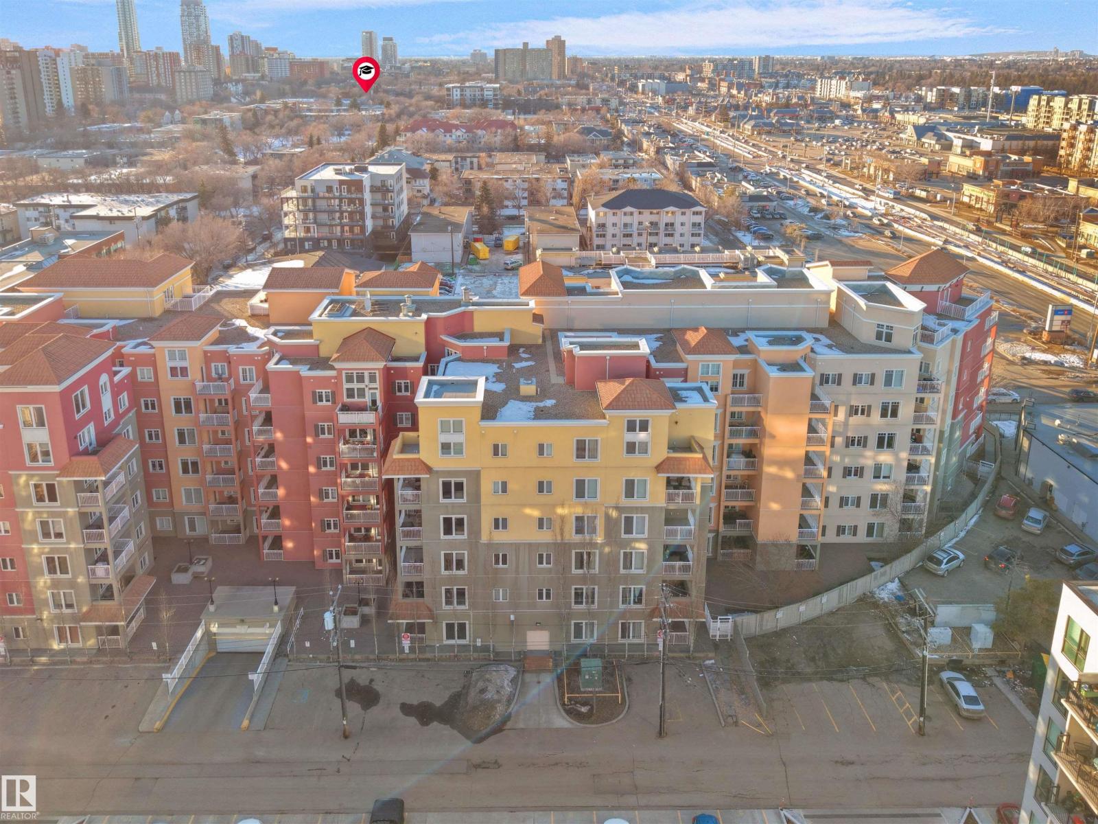 #308 10333 112 ST NW - 6