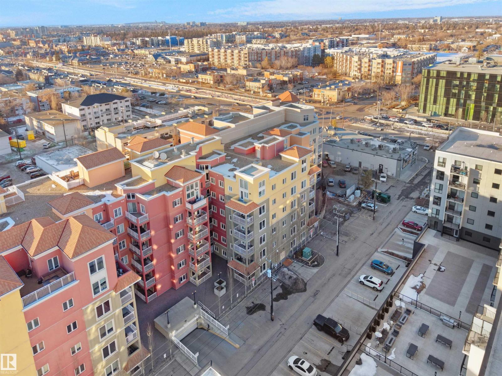 #308 10333 112 ST NW - 8