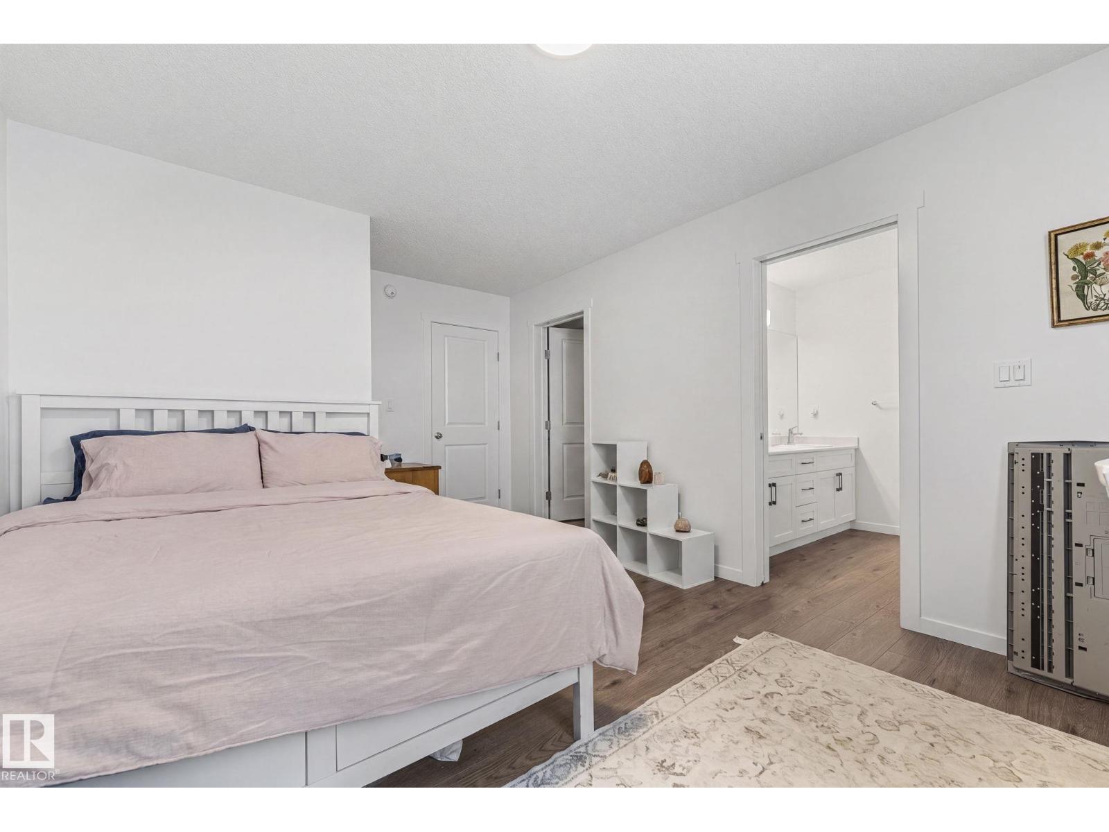 #16 19904 31 AV NW - 24
