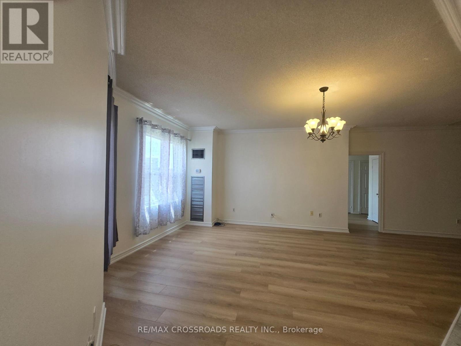 #PH2 9 CHALMERS ROAD - 31