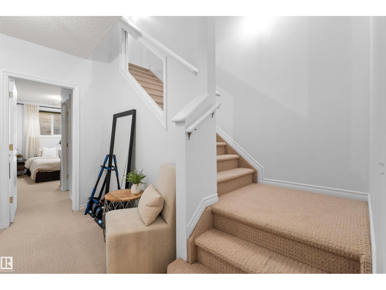 #30 3010 33 AV NW - 15
