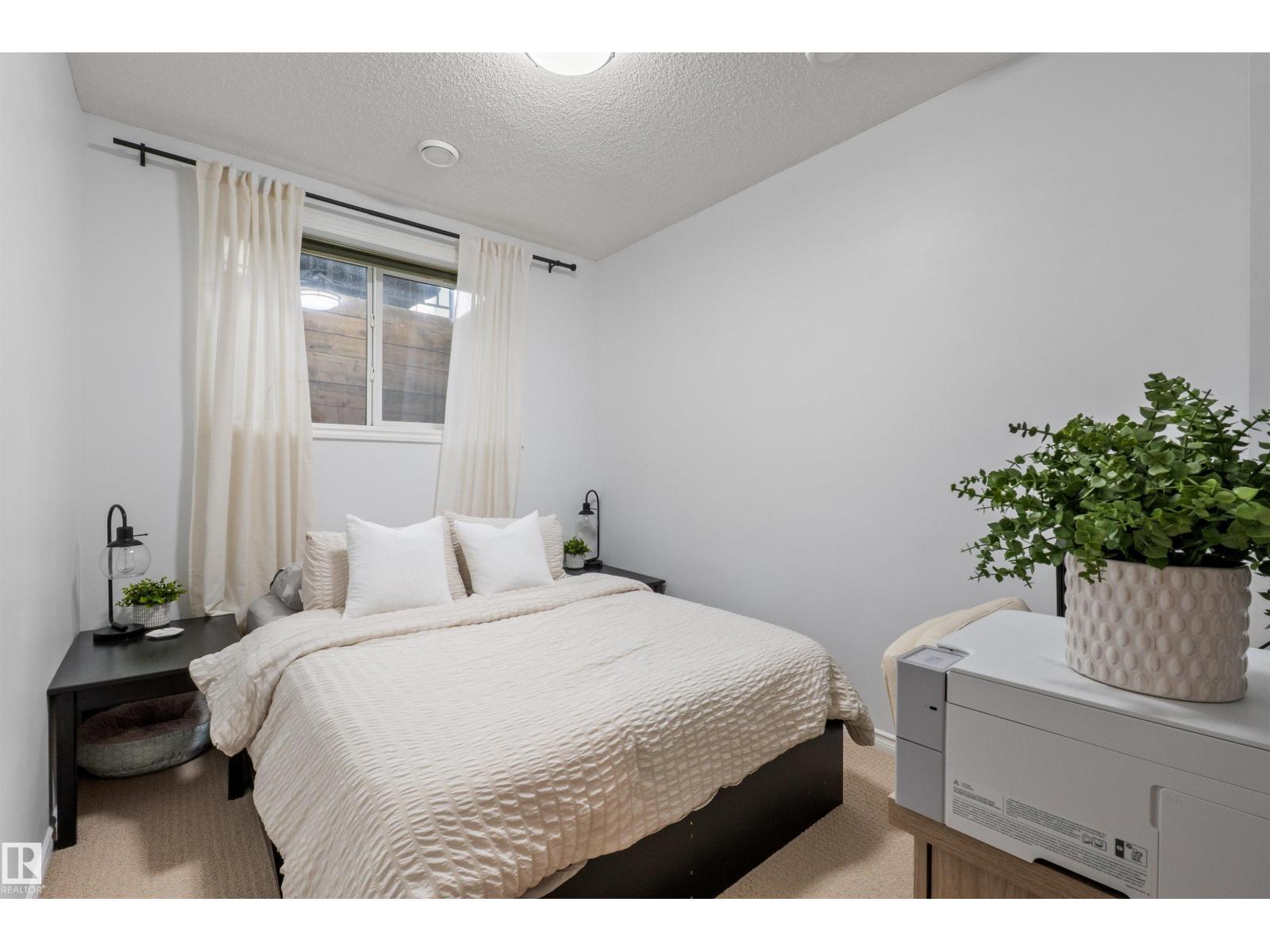 #30 3010 33 AV NW - 22
