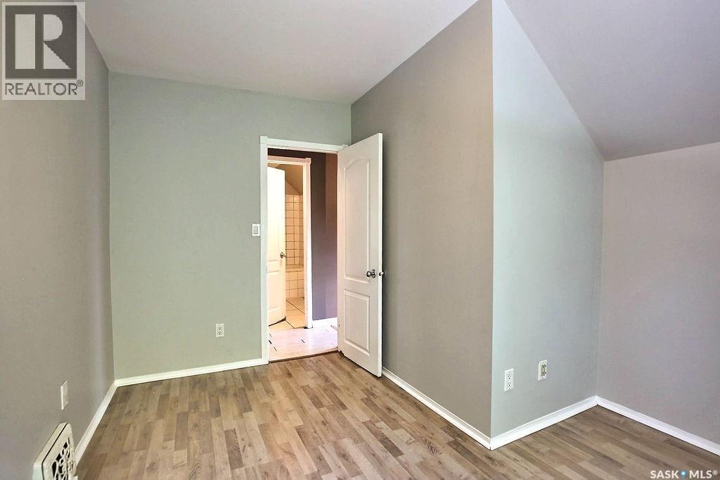 2066 Wallace STREET - 12