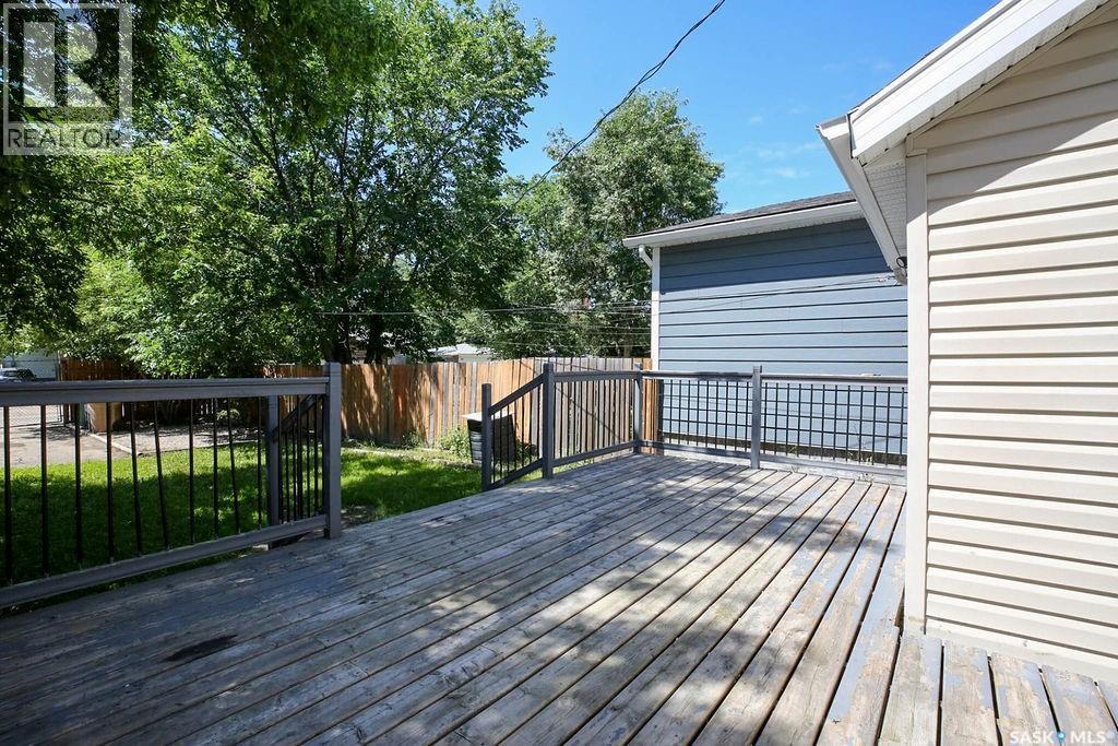 2066 Wallace STREET - 24