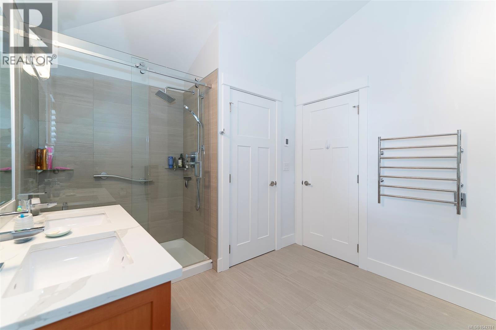 1104 Spirit Bay Rd - 28