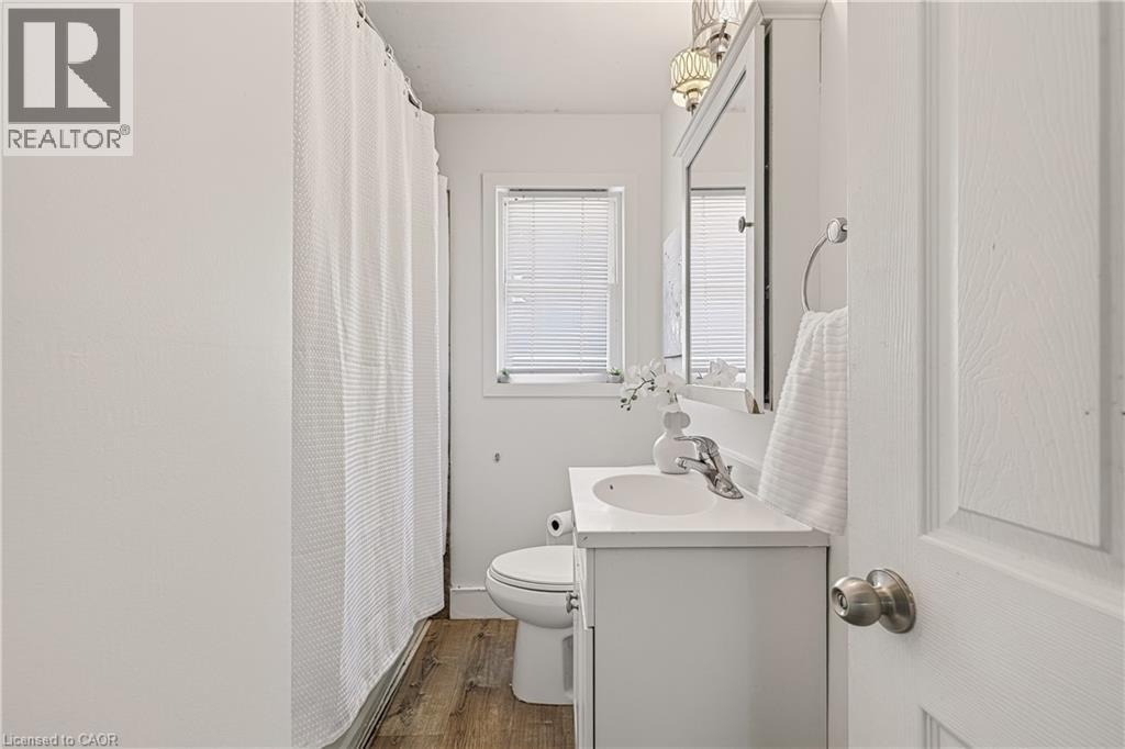 18 WILLOWDALE Street - Image 16