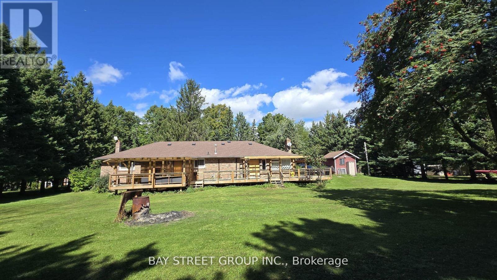49 MAPLEWOOD DRIVE - 11