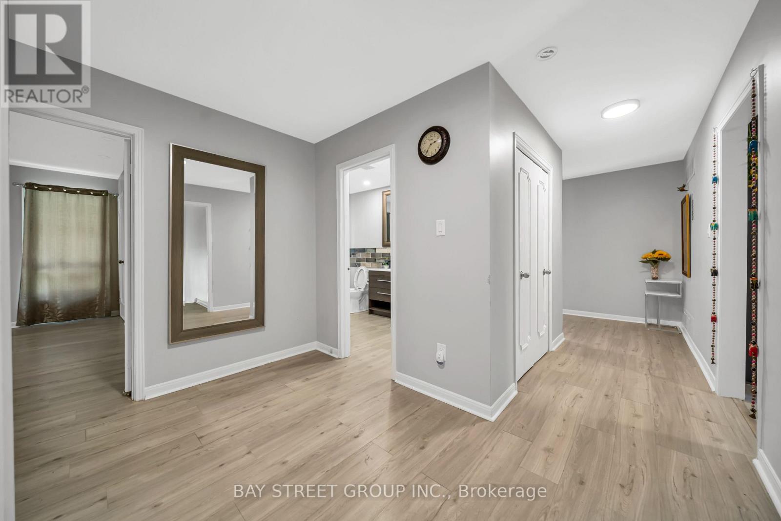 49 MAPLEWOOD DRIVE - 22