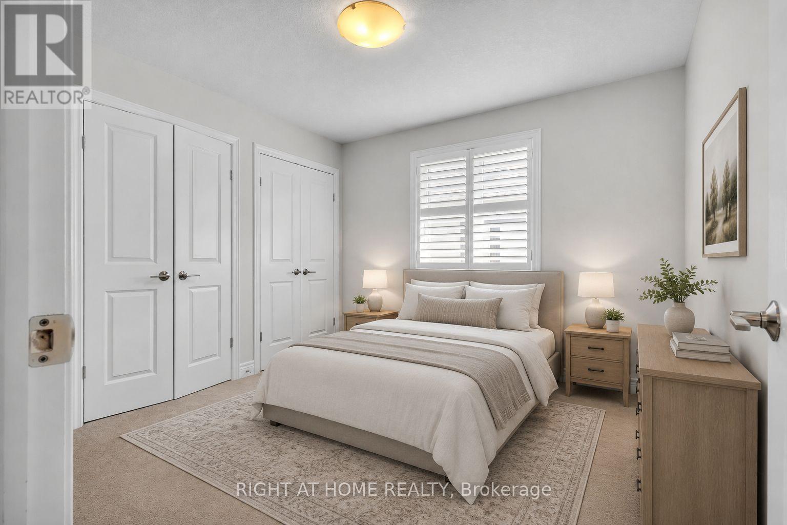 321 CARRIAGE WAY - 26