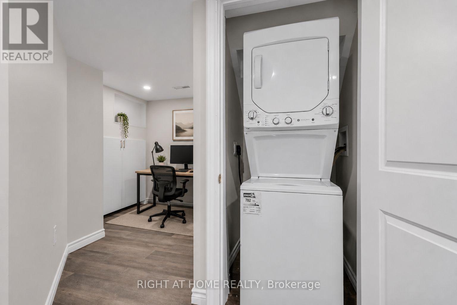 321 CARRIAGE WAY - 46