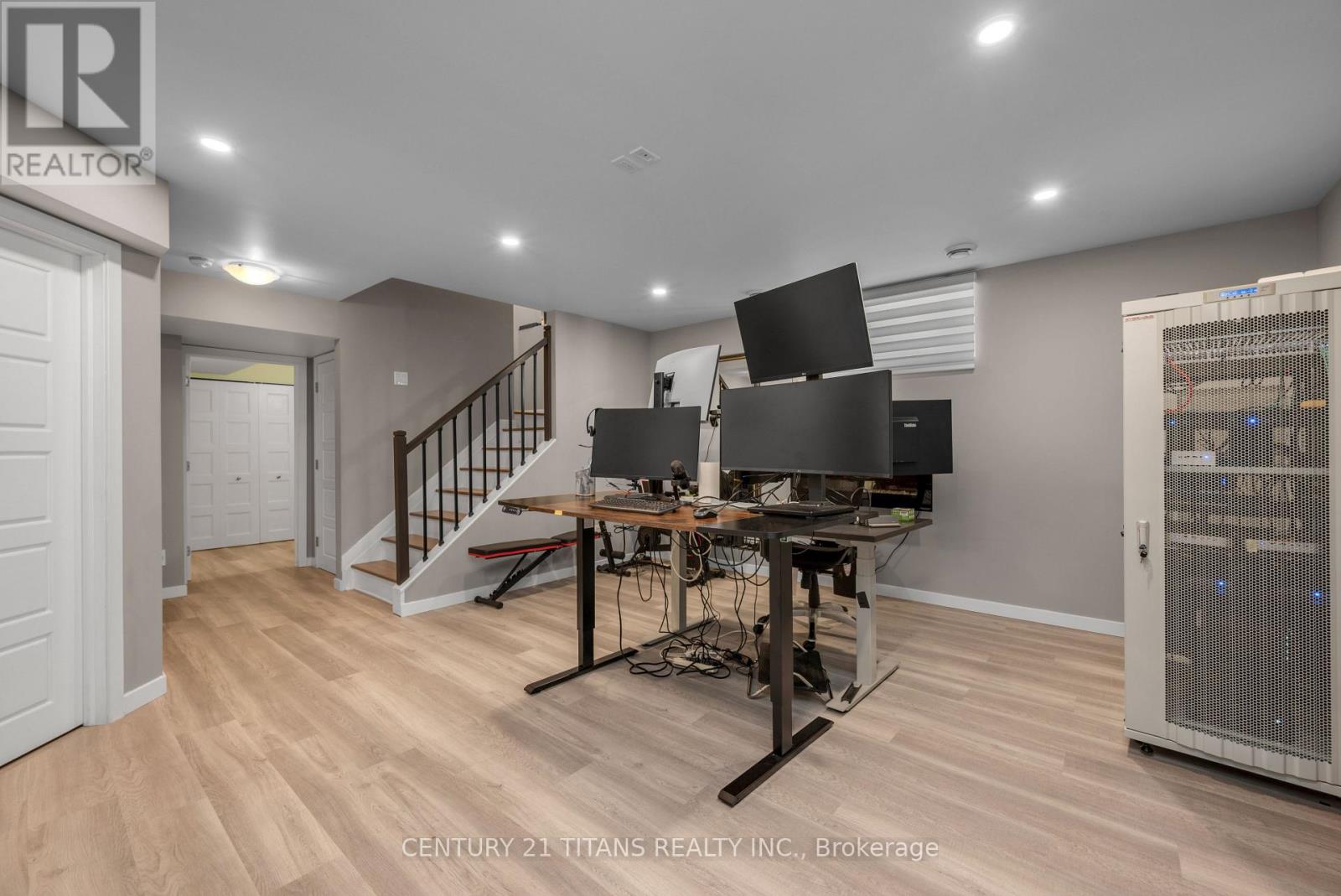 54 GRANITE STREET - 38