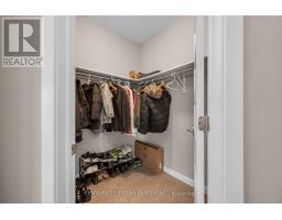Kitchen - 54 Granite Street, Clarence Rockland, ON K4K0H8 Photo 6