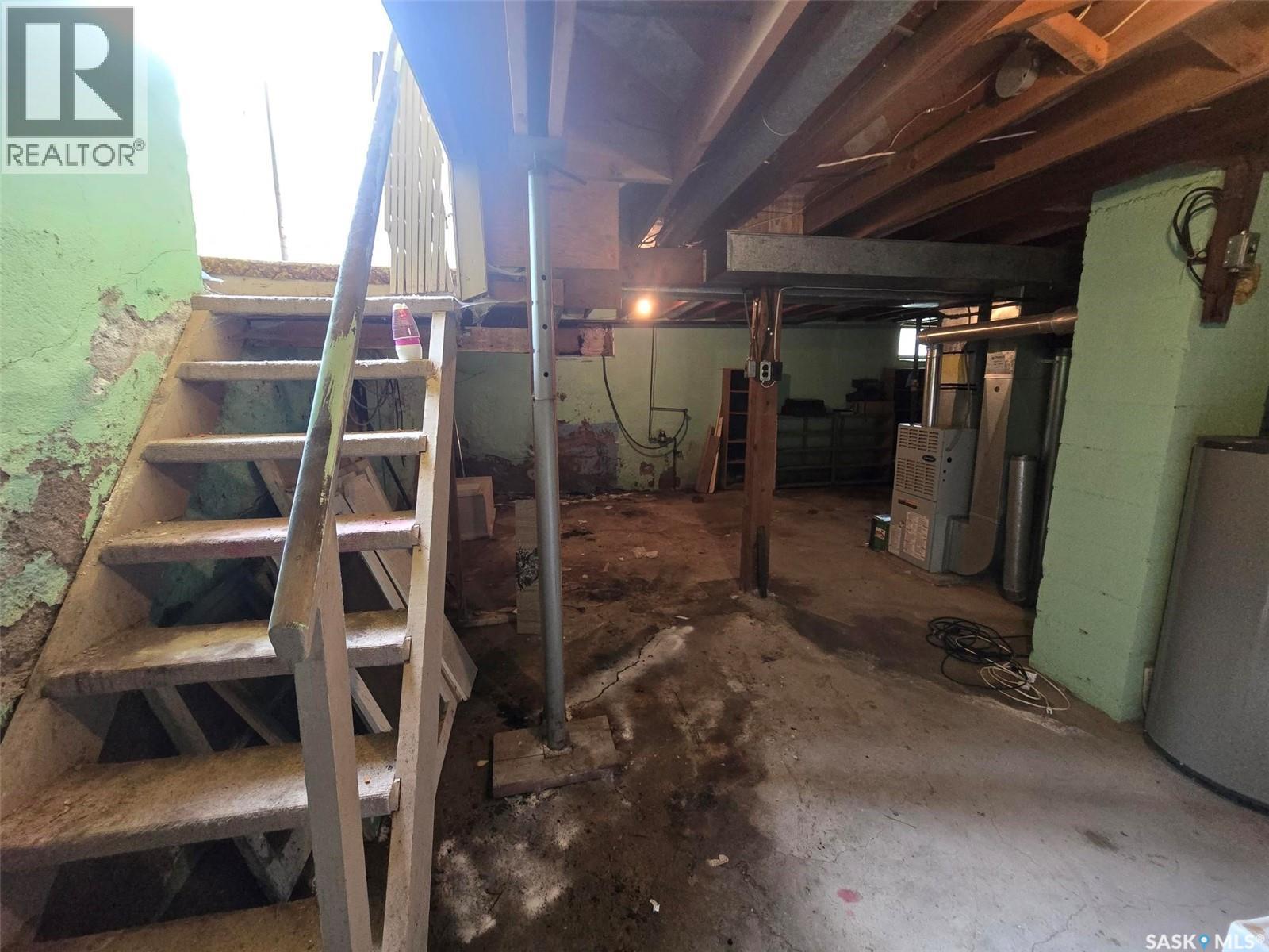 912 Pacific STREET — photo 32