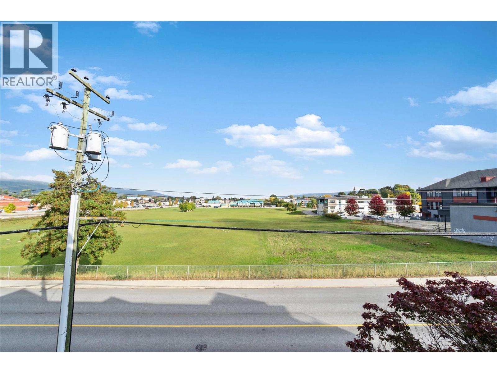 #301 160 5th Avenue SW - 6