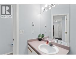 160 5th Avenue Sw Unit# 301, Salmon Arm, BC V1E1R4 Photo 35