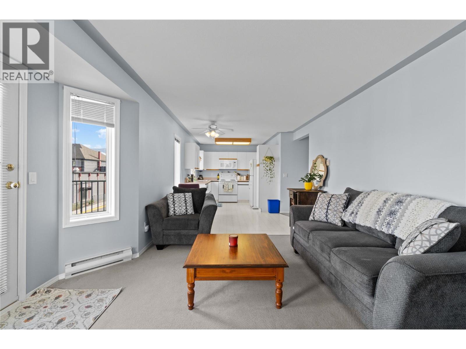 #301 160 5th Avenue SW - 12